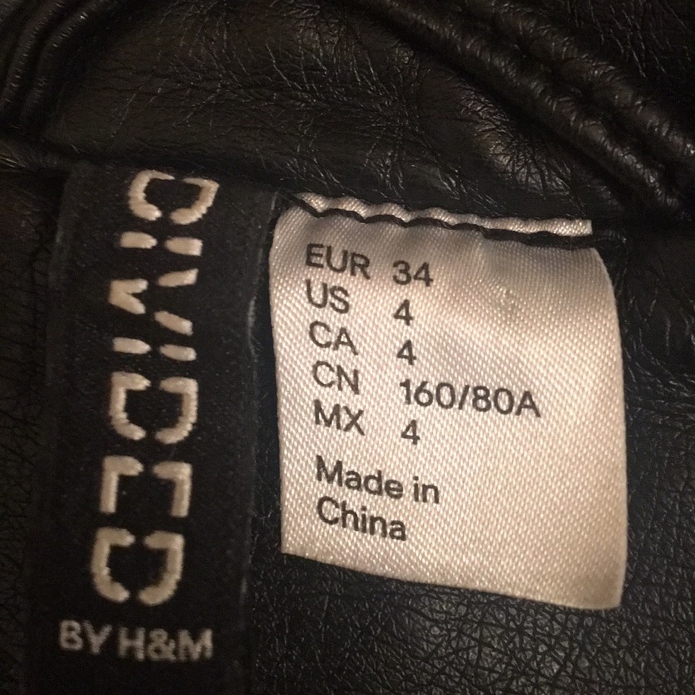 DMs e - Picture 4 of 5